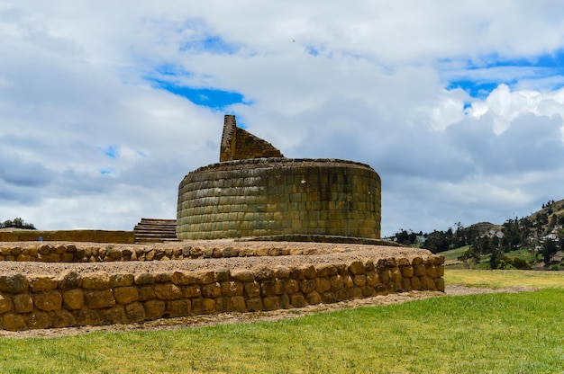 Photo archaeological complex of ingapirca at canar ecuador