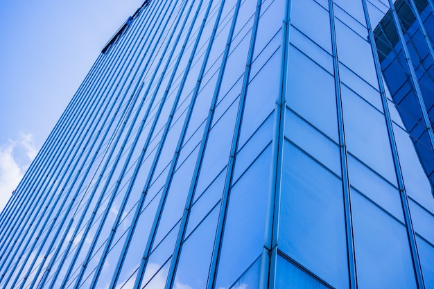 Dettagli dell'architettura edificio moderno facciata in vetro sfondo aziendale
