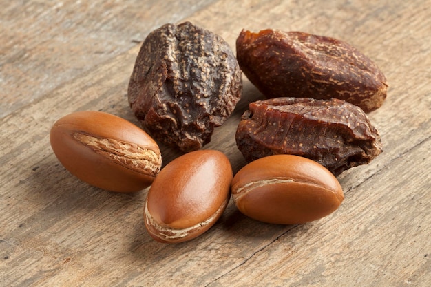 Argan nuts