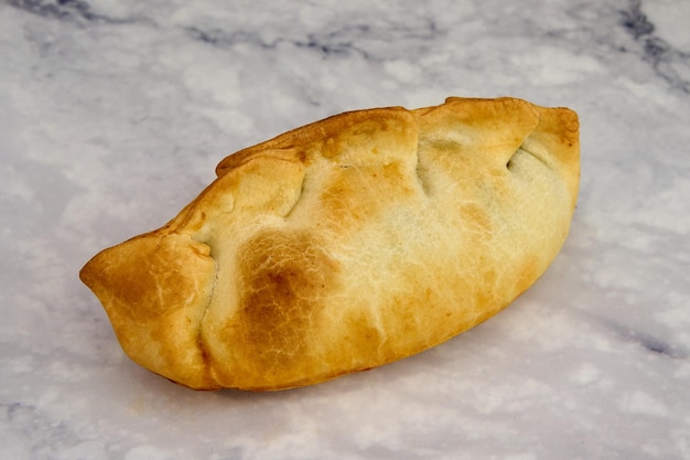 Argentijnse empanada gevuld met vlees