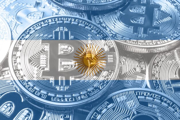 アルゼンチンのビットコインフラグ、国旗暗号通貨の概念黒の背景