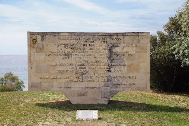 Ari Burnu Memorial ter nagedachtenis aan gevallen soldaten bij Anzac Cove Gallipoli