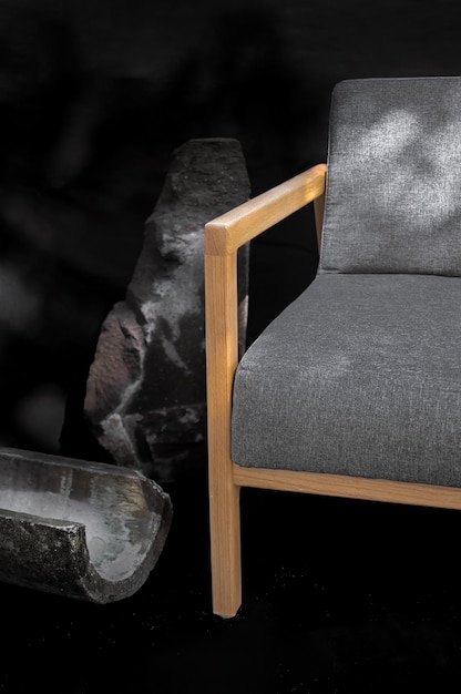 Фото Кресло-стул, индивидуальный диван, сиденье из массива натурального дерева и спинка из ткани