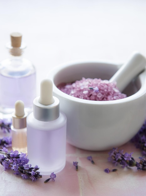 Aromatherapie lavendel badzout en massageolie