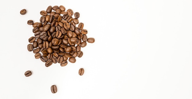 아로마 커피 화이트에 커피 콩의 상위 뷰