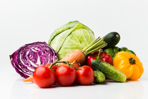 照片安排不同的新鲜蔬菜