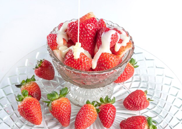 Arrangement with fresh strawberries