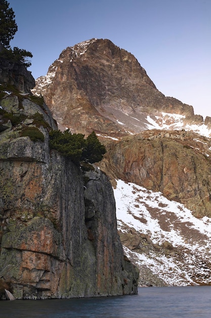 Photo arriel lakes in the tena valley