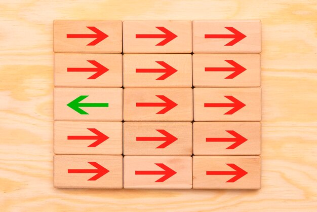 Photo arrow on cubes show direction