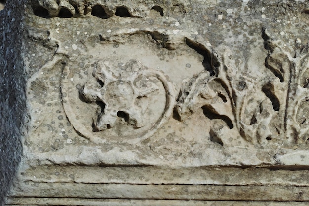 トルコの古代美術と遺跡 建物と建築と旅行 観光と像 空のクリエイティブと都市 古い町の刻と歴史と 構造の装飾と石
