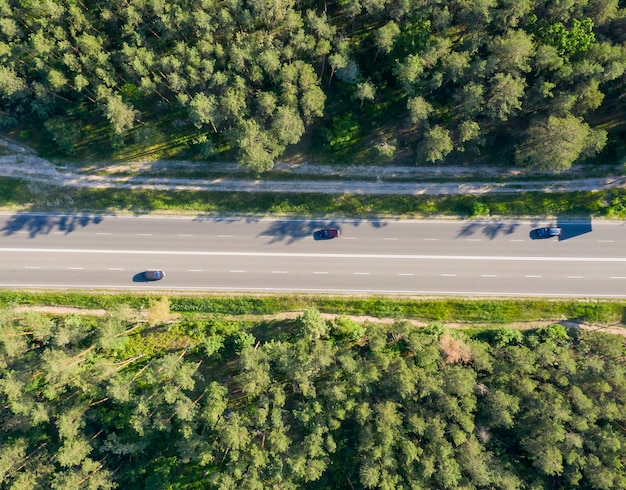 asfaltweg uitzicht van bovenaf