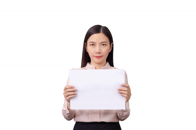 Photo asian businesswoman holding blank white placard board paper sign with empty copy space isolated