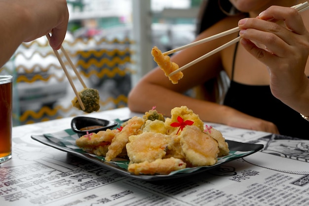 写真 アジア料理箸