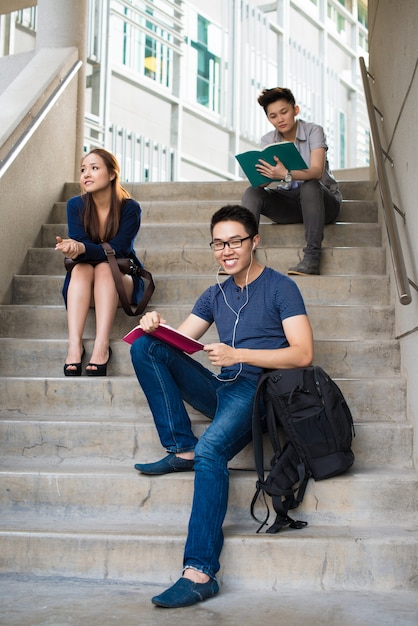 Foto studenti asiatici