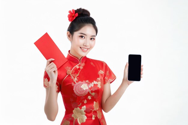 Photo asian woman holding red envelopes and smartphone