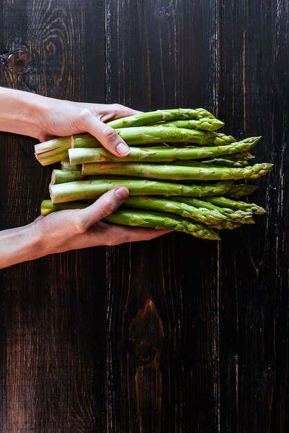 Asparagus in the hands