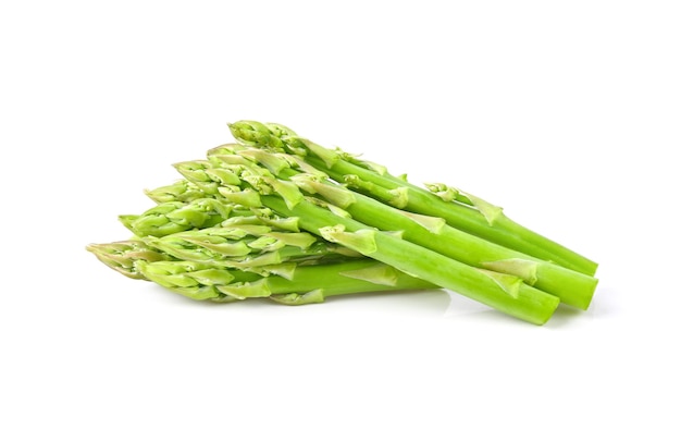 asperges geÃ ¯ soleerd op witte achtergrond