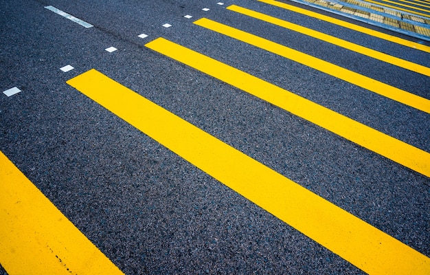 アスファルト道路の背景写真