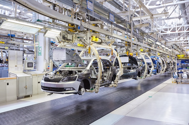 Photo assembling cars on conveyor line