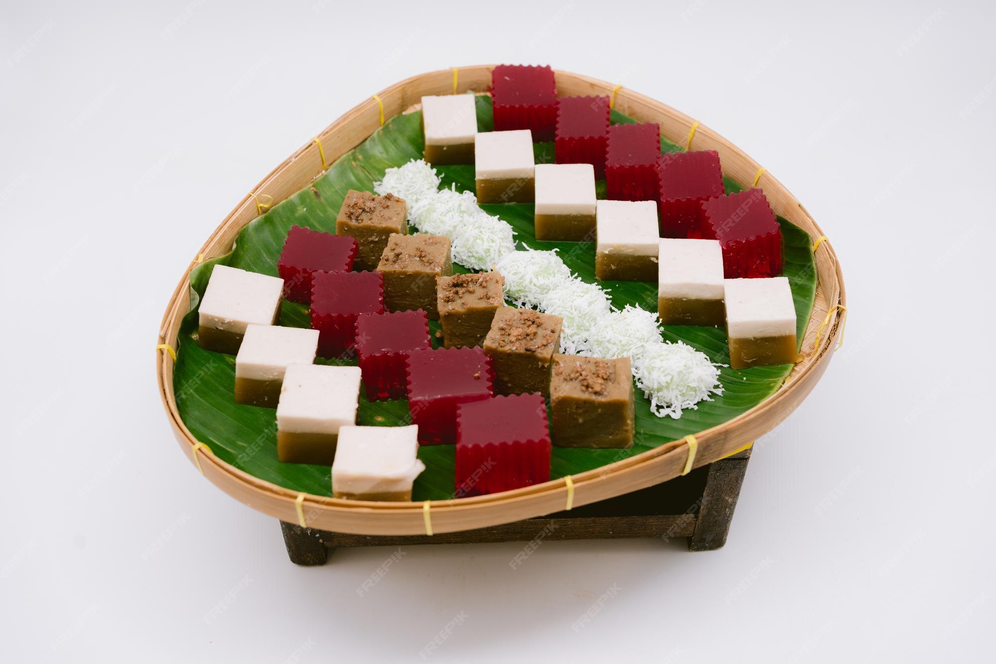 Premium Photo | Assorted malaysian traditional dessert