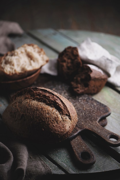 Assortiment van gebakken brood