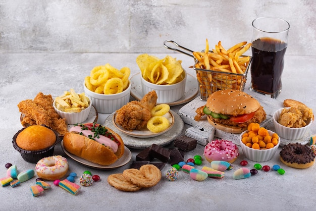 Foto assortiment van verschillende ongezonde junkfood