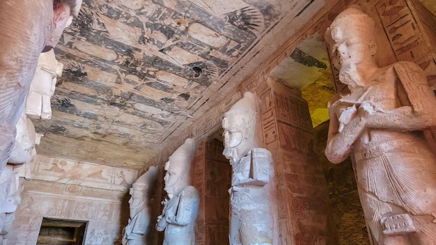 Assuan egitto grande tempio di abu simbel del faraone ramses ii nell'egitto meridionale in nubia