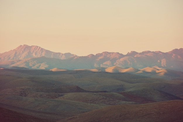 Photo atlas mountain landscapes in morocco