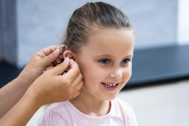 Foto apparecchio acustico audiologico per bambini