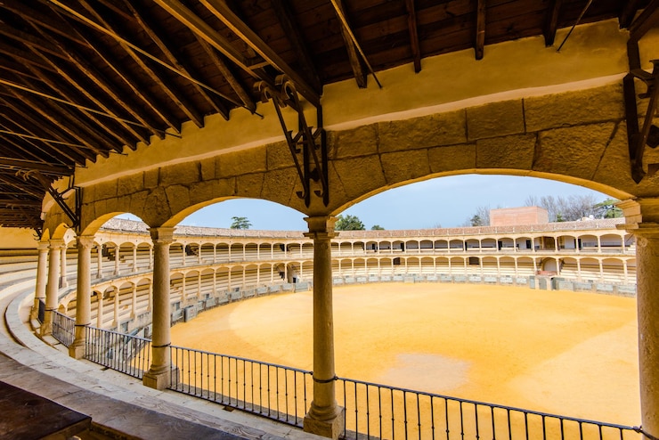 Foto auditoriumzicht op arena in ronda, spanje