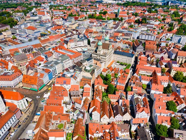 Foto augsburg oude stad panoramisch uitzicht uit de lucht augsburg is een stad in de regio swabia beieren in duitsland