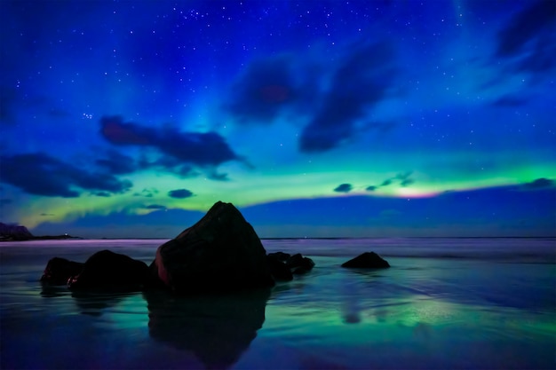 Aurora borealis noorderlicht. Lofoten eilanden, Noorwegen