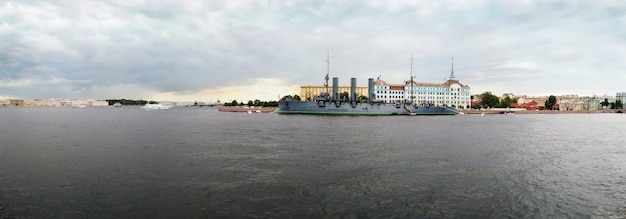 Aurora is een Russische beschermde kruiser, momenteel bewaard als museumschip
