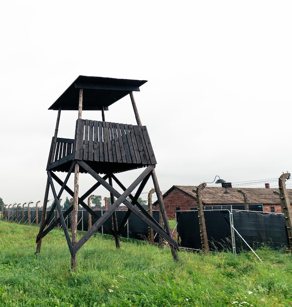 Auschwitz Polen 18 september 2021 Wachttoren bij het kamp Auschwitz Birkenau