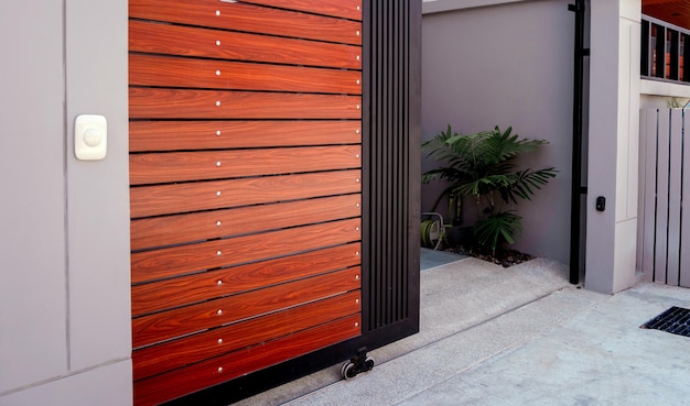 automatic sliding front gate at modern villa