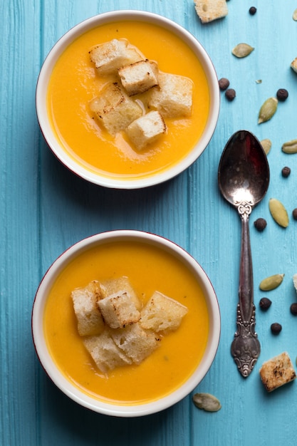 Осенний вкусный и полезный тыквенный суп-крем