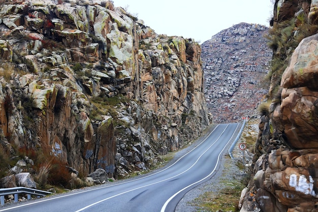 秋の高速道路ビュー、自由旅行風景