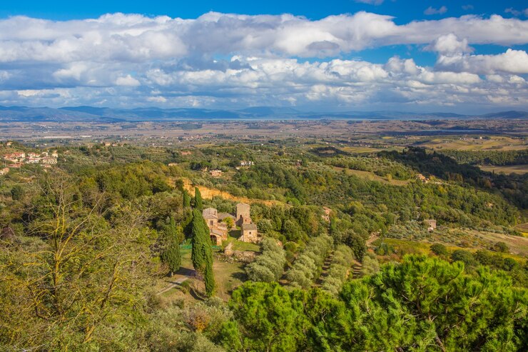 トスカーナ、イタリアの秋の風景