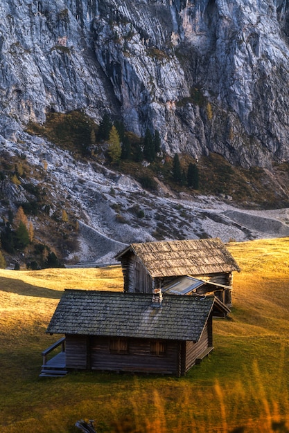 Dolomites 알프스, 이탈리아에서가 산 풍경입니다.