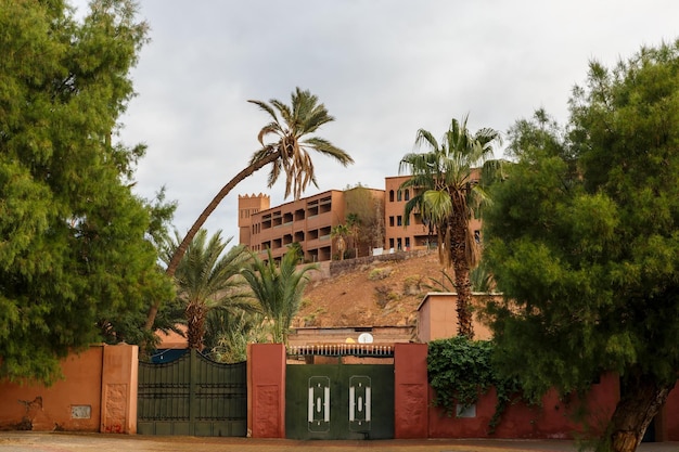 Avenue Mohammed V in Ouarzazate Fence and iron gates The entrance to the house is from the street