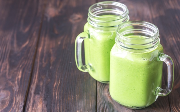 Avocado and spinach smoothies