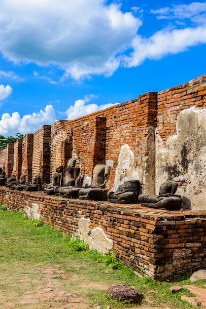 Rovine del tempio di ayutthaya, wat maha that