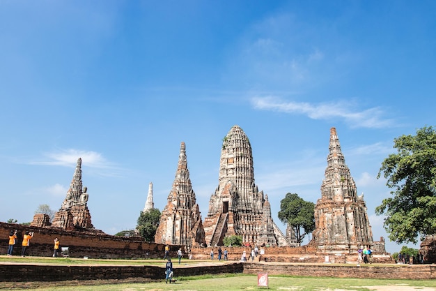 写真 アユタヤの寺院ワット・チャイワタナラム (wat chaiwatthanaram) はアユタヤで最も印象的な寺院の1つです