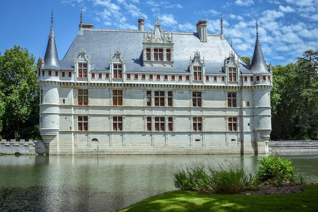 AZAY LE RIDEAU CASTLE