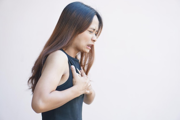 Aziatische vrouwen hebben beklemming op de borst