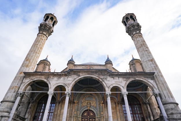 Photo aziziye mosque in konya turkiye