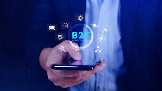 사진 b2c 비즈니스에서 고객 마케팅 전략 개념 비즈니스 전략 커뮤니케이션 피드백 온라인 마케팅 전자 상거래 마케팅 전략을 위해 가상 b2c 아이콘을 보유하는 사업가