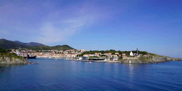 baai site zee middellandse zee bij Port-Vendres in het frans Occitanie zuid frankrijk