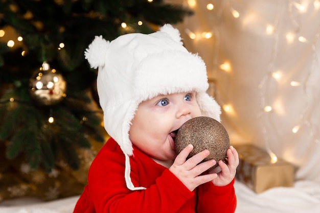 Baby tenere palla di natale