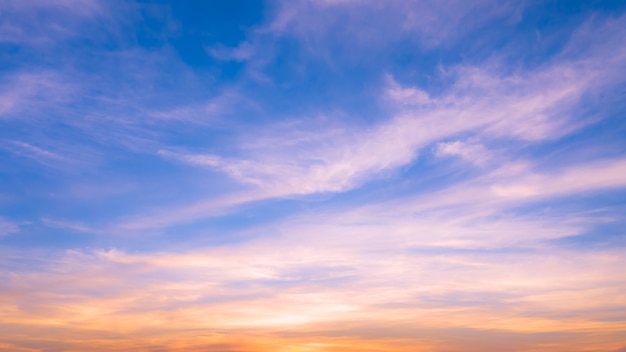 写真 背景抽象的な青い空夕方美しい時間